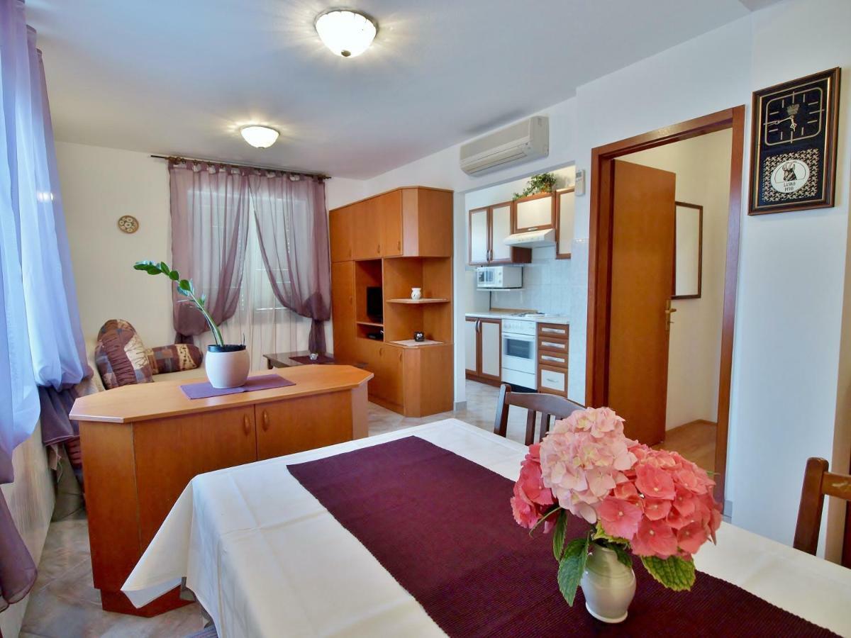 Apartments Fabijanic Barbat na Rabu Kültér fotó