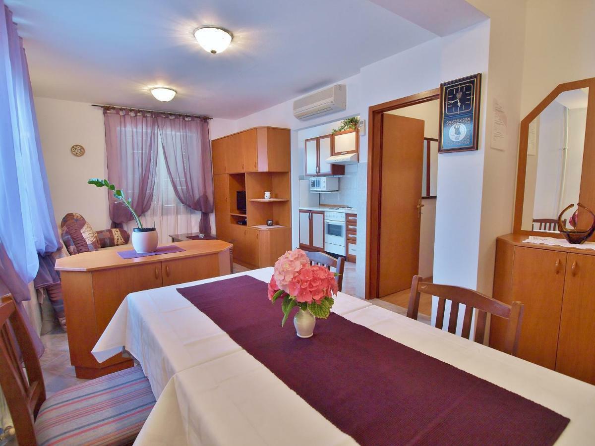 Apartments Fabijanic Barbat na Rabu Kültér fotó