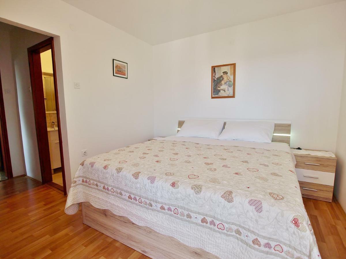 Apartments Fabijanic Barbat na Rabu Kültér fotó